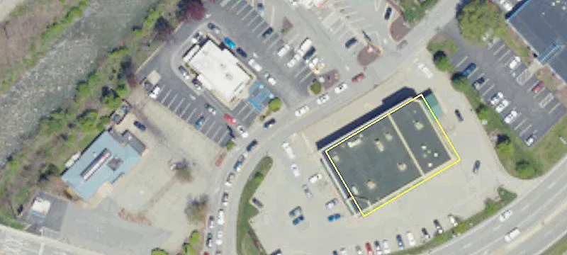 Retail Space Available For Rent