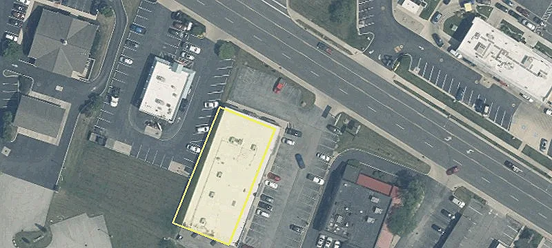 Retail Space with High Visibility