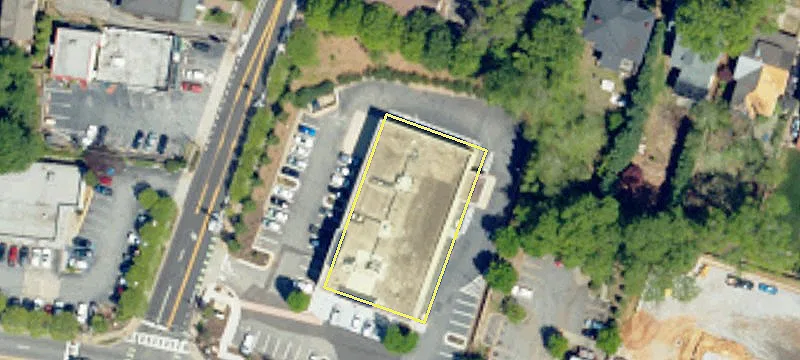 Retail Space on Stone Avenue
