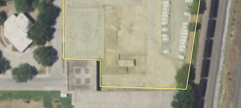 Mixed-Use Space in Medical District