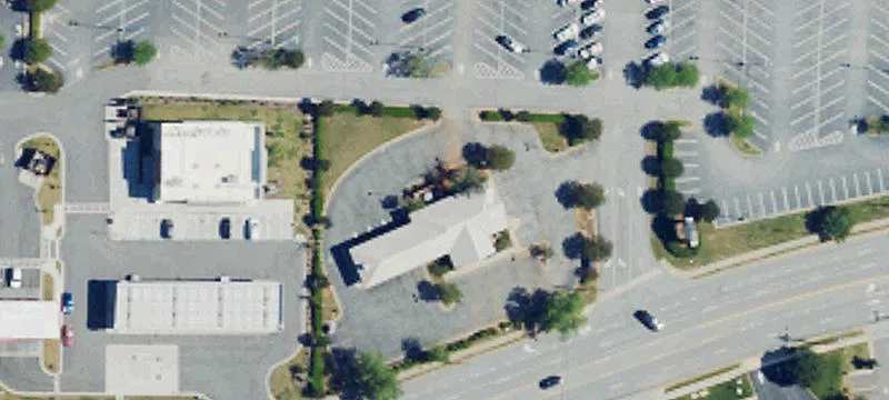 High-Traffic Retail Property Available