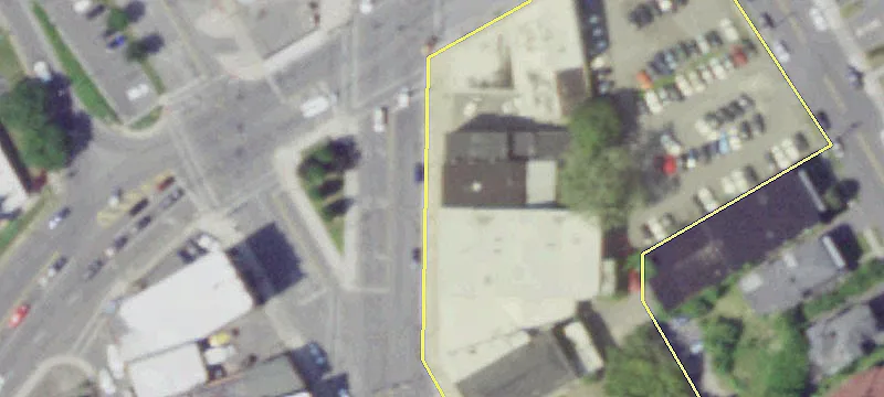 Downtown Mixed-Use Building Sublease