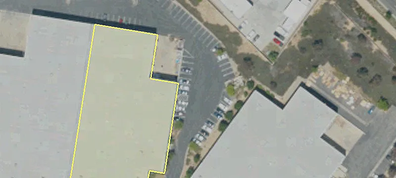 Valencia Industrial Space For Lease