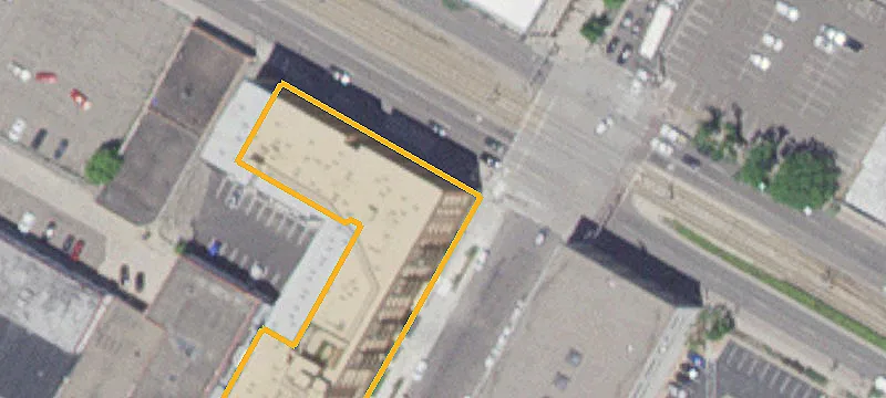 Prime Retail Space on University
