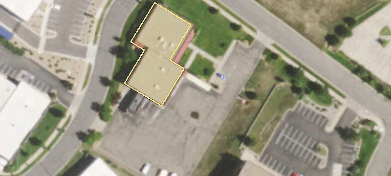 Versatile Lafayette Building in Vista Park