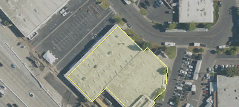Industrial Building Near Freeways