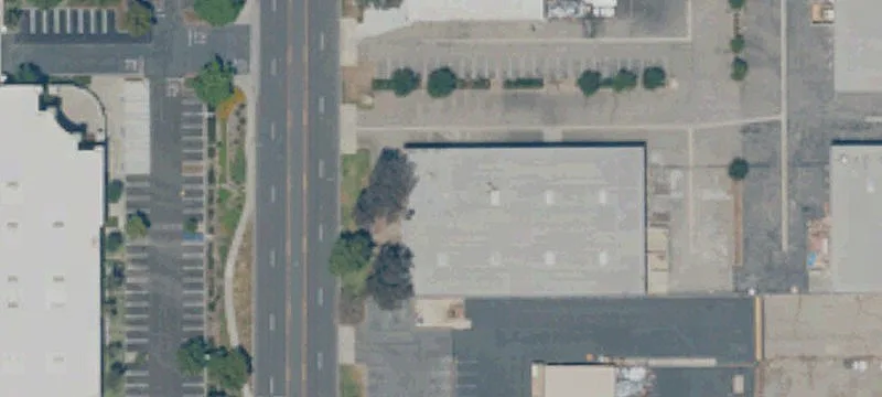 Industrial Building with Secured Yard