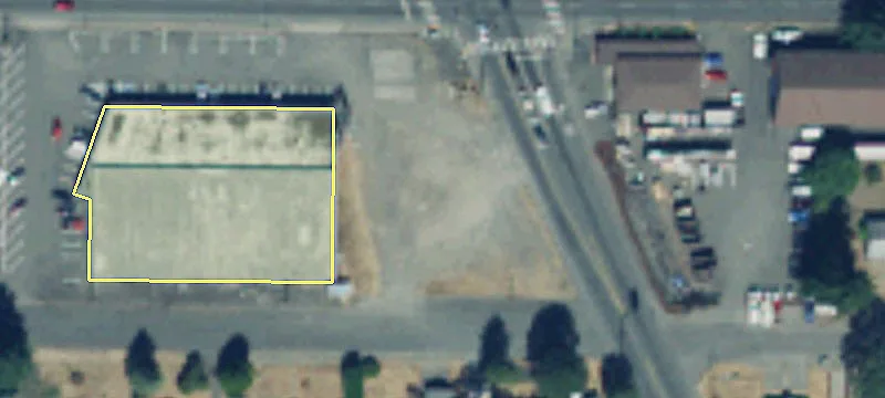 Parkland Commercial Building and Lot