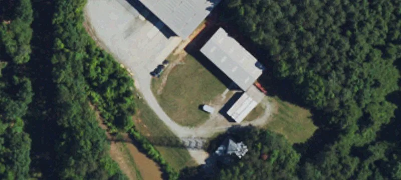 Industrial Building on 5.69 Acres