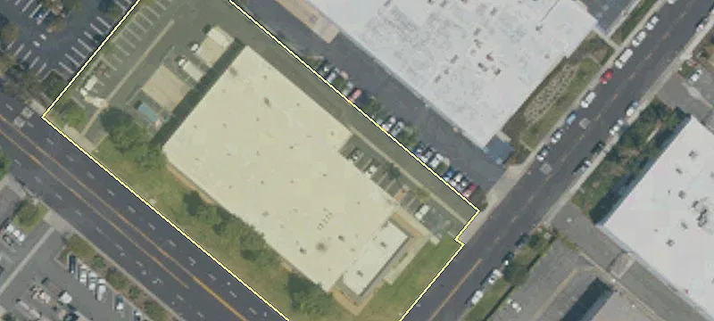 Irvine Warehouse with Drive Around