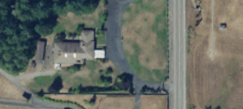 Versatile Mixed-Use Property with Income