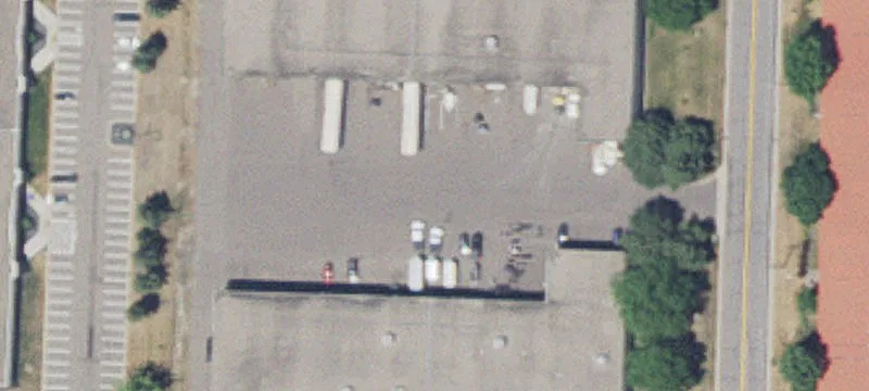 Functional Warehouse Space in Eden Prairie