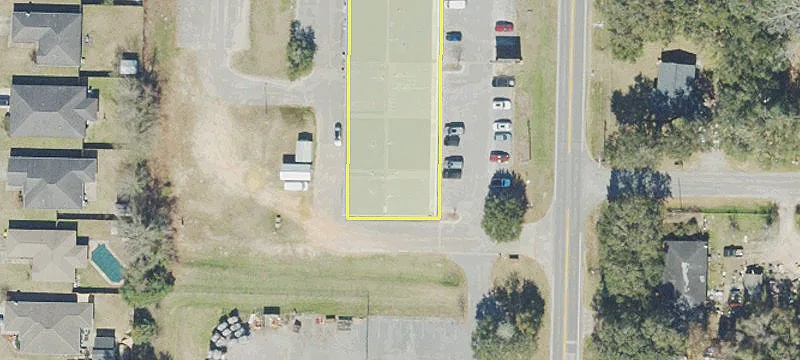 Retail Plaza in Growing Pace