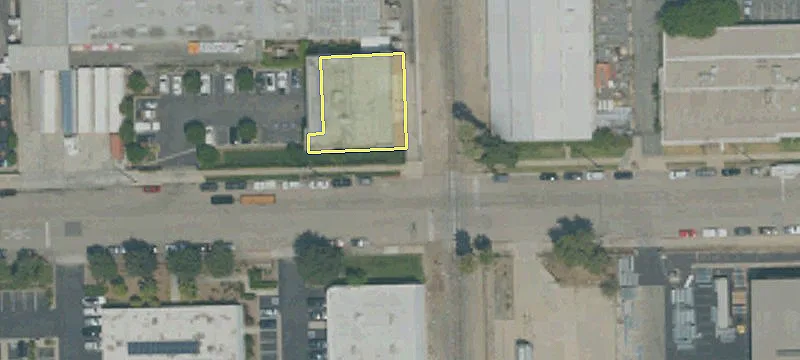 Pomona Warehouse with Fenced Yard