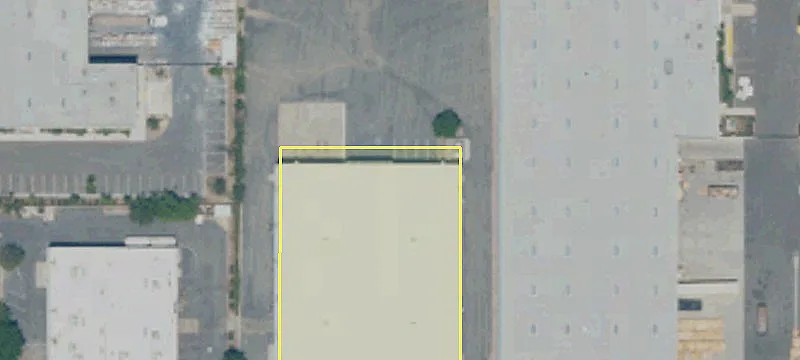 Ontario Warehouse with Secured Yard