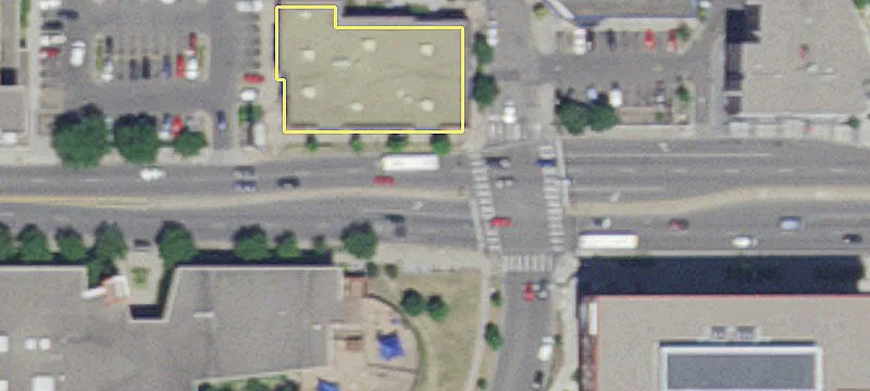 Hi-Lake Shopping Center Retail Space