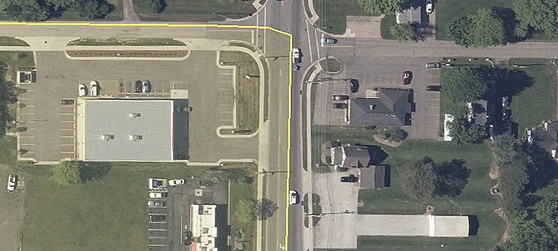 Retail Space in Greenridge Plaza