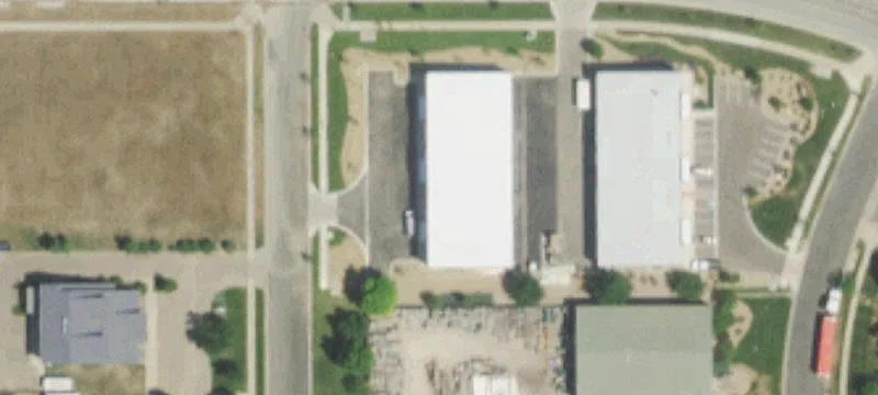 Functional Flex Unit Near Airport