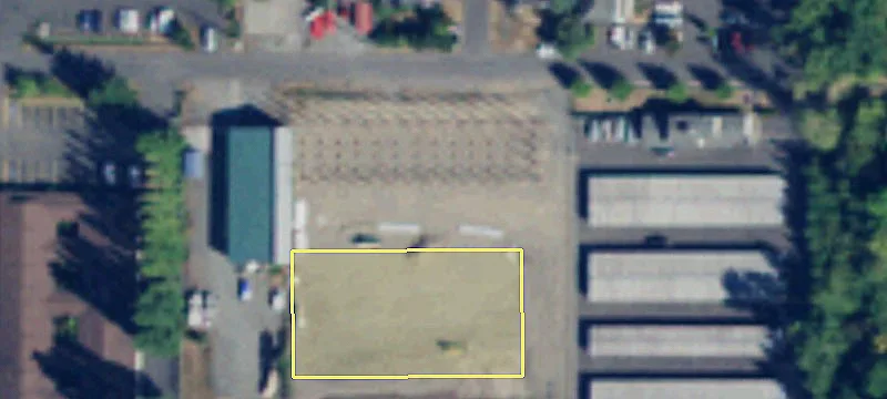 Warehouse Condo in Gated Park