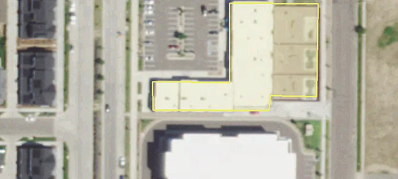 Retail Space in Central Park