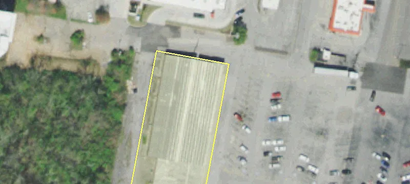 Retail Property in Oak Ridge