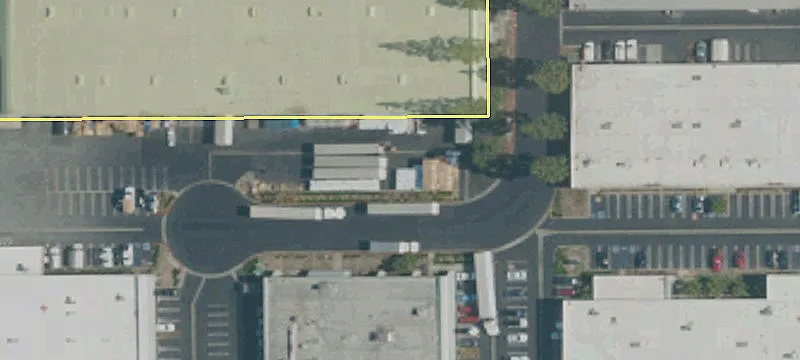 Long Beach Warehouse with Yard