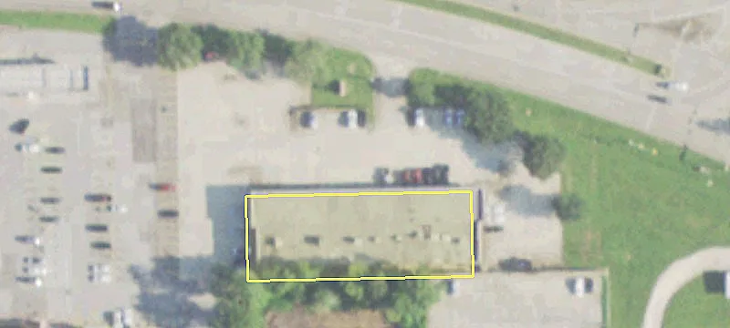 Retail Building on Phelan Boulevard