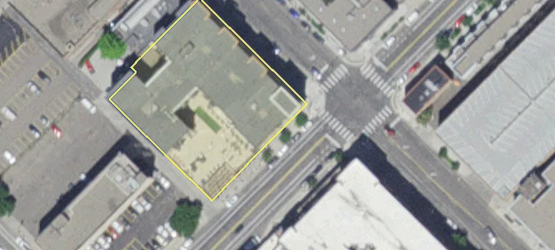 Retail Space in High-Traffic Corridor