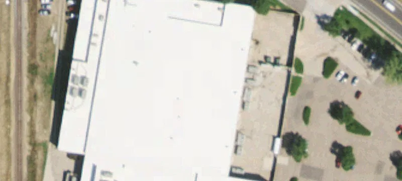 Aurora Manufacturing and Warehouse Space