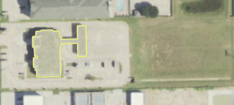 Spacious Retail Unit For Lease