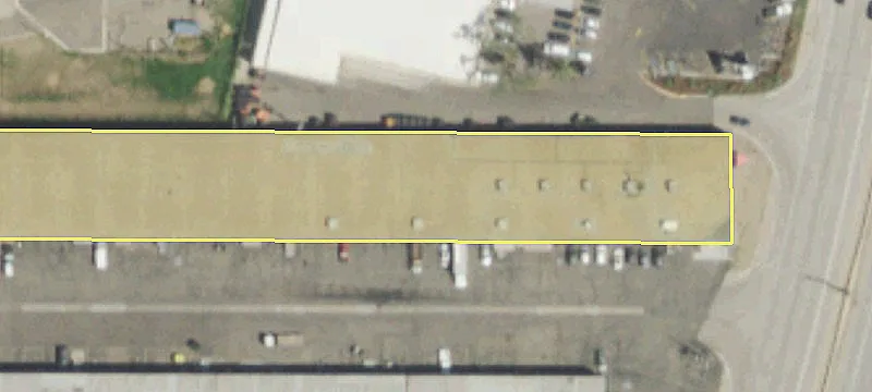 Englewood Warehouse with Santa Fe Frontage