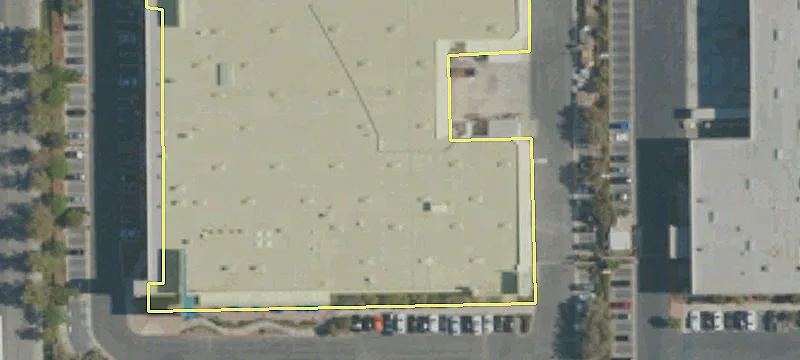 Industrial Building in Huntington Beach