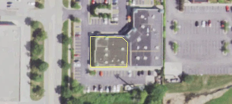 Retail Space in Prime Location