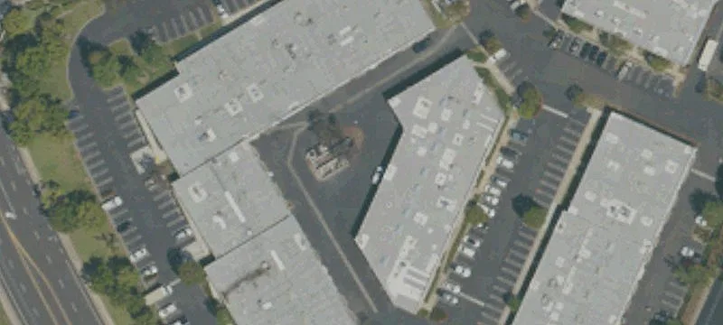 Irvine Warehouse with Roll-Up Door