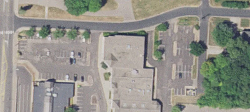 Mound Retail/Office Space Available