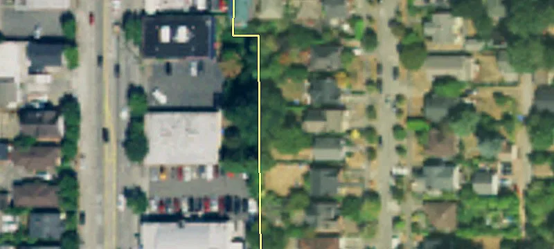 Restaurant/Retail Space in Whittier Heights