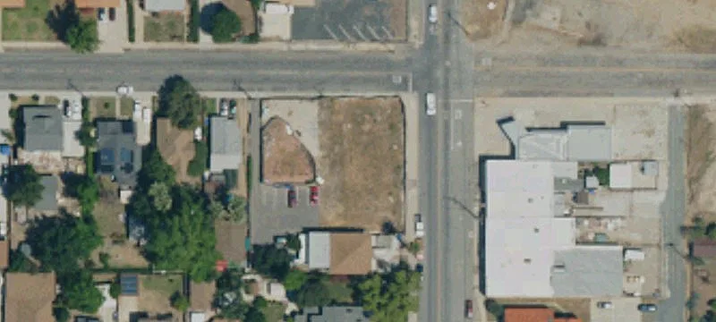 Industrial Building with Truck Court