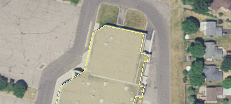 Retail Space in Shakopee Town