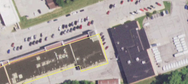 Fenton Plaza Retail Space Available