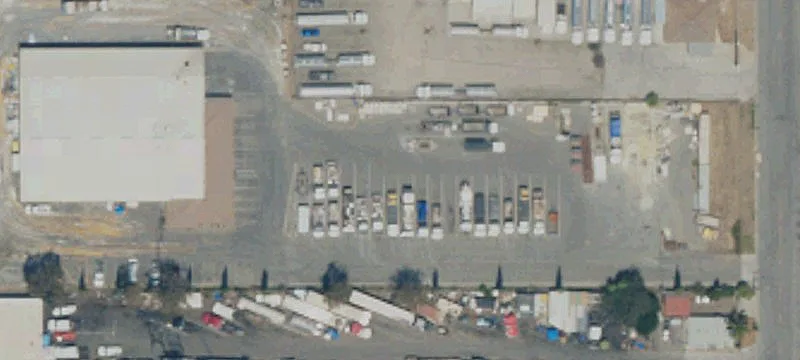 Transloading Warehouse with Trailer Stalls