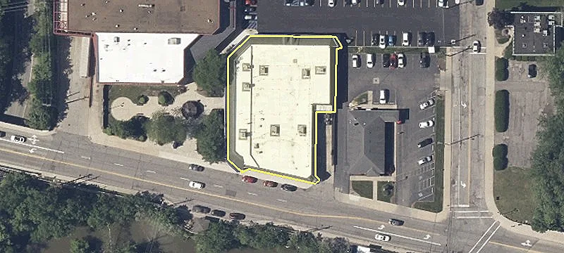 Retail Space in Berea, OH