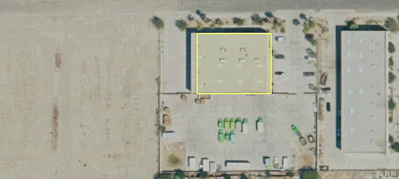Spacious Warehouse on Large Site