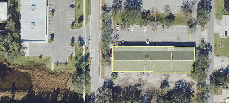 Warehouse with Yard and Parking