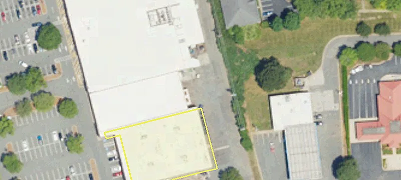 Retail Space in Huntersville Square