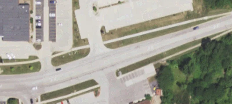 Retail Center Near IL-4