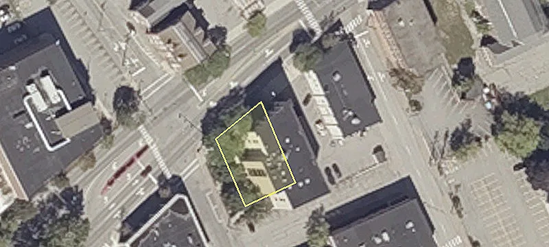 Retail/Office Space with Drive-Thru