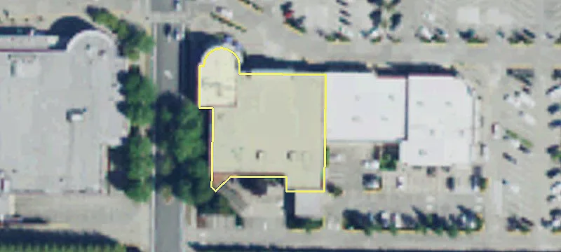 Redmond Retail Space For Rent