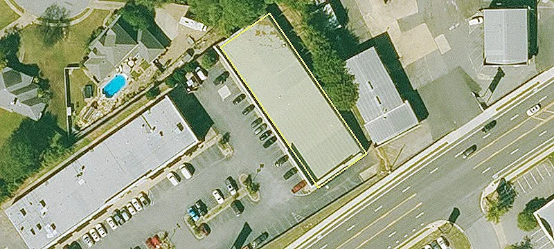 Retail Space with Highway Frontage
