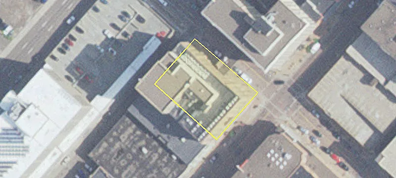 Mixed-Use Landmark Building For Rent