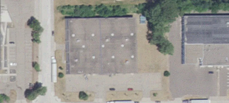 Minneapolis Warehouse with Office Space